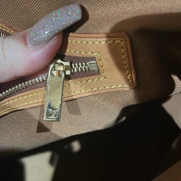 LV Cabas Mezzo - Picture 5 of 15